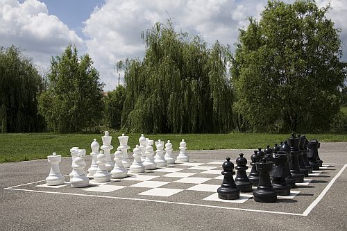 Zichy Park Hotel Bikács-Kistápé, Óriási parkkal rendelkező szálloda Bikácson