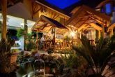 Fodor Hotel Halászcsárda szép exkluzív kerthelysége sörözővel, étteremmel