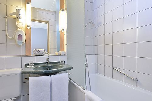 Ibis Hotel CitySouth*** fürdőszobája Budapesten